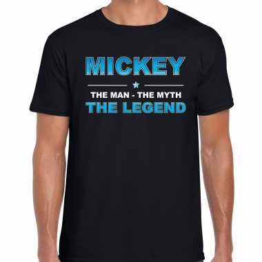 Naam cadeau t shirt mickey the legend zwart heren