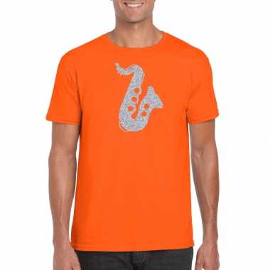 Zilveren saxofoon / muziek t shirt / kleding oranje heren