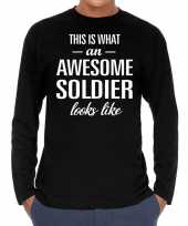 Awesome soldier soldaat cadeau t-shirt long sleeves zwart here