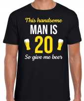 Verjaardag cadeau t-shirt jaar this handsome man is give beer zwart heren